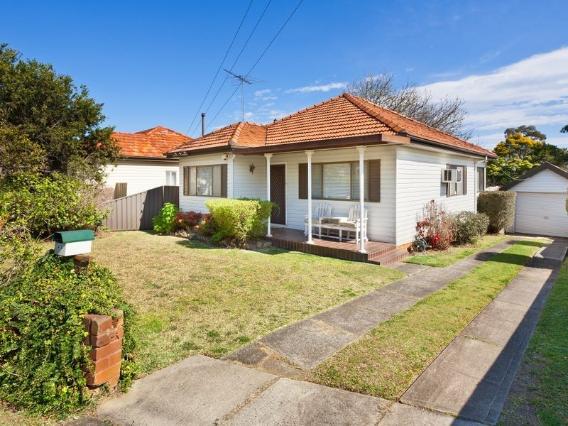 26 Miller Rd, Chester Hill NSW 2162