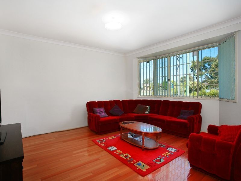 16 Elizabeth Street, Guildford NSW 2161