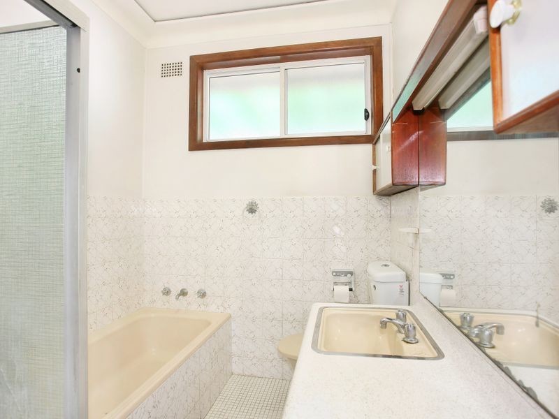 64 Robertson Road, Bass Hill NSW 2197