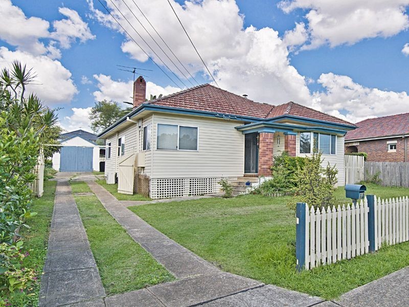 13 Richmond Street, South Wentworthville NSW 2145