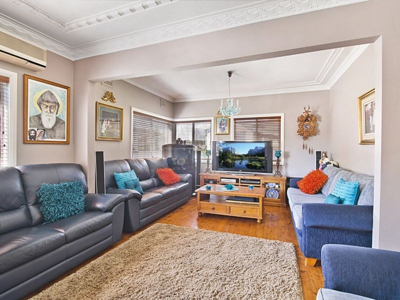 13 Richmond Street, South Wentworthville NSW 2145