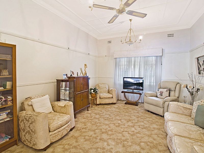 83 Henry Street, Guildford NSW 2161