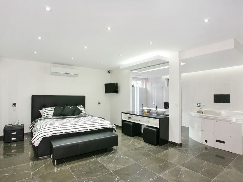 18 Talbot Road, Guildford NSW 2161