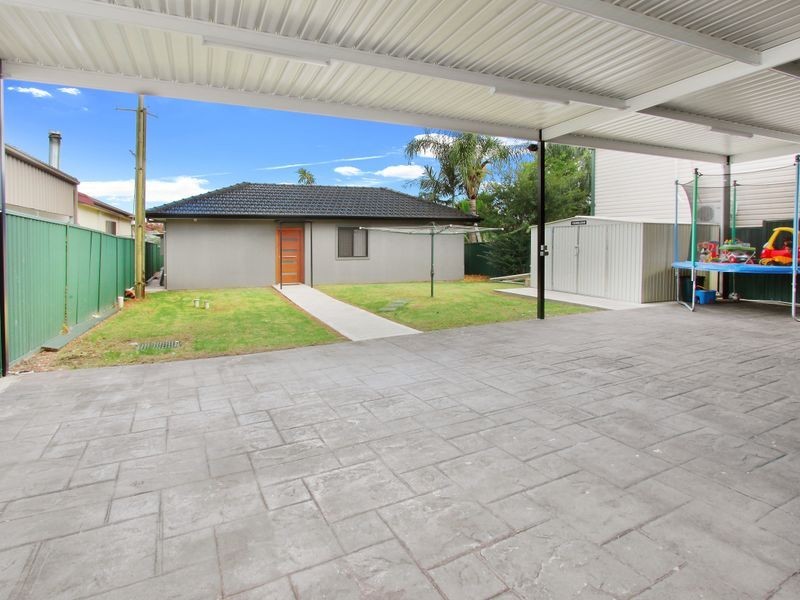 63 Bolton Street, Guildford NSW 2161