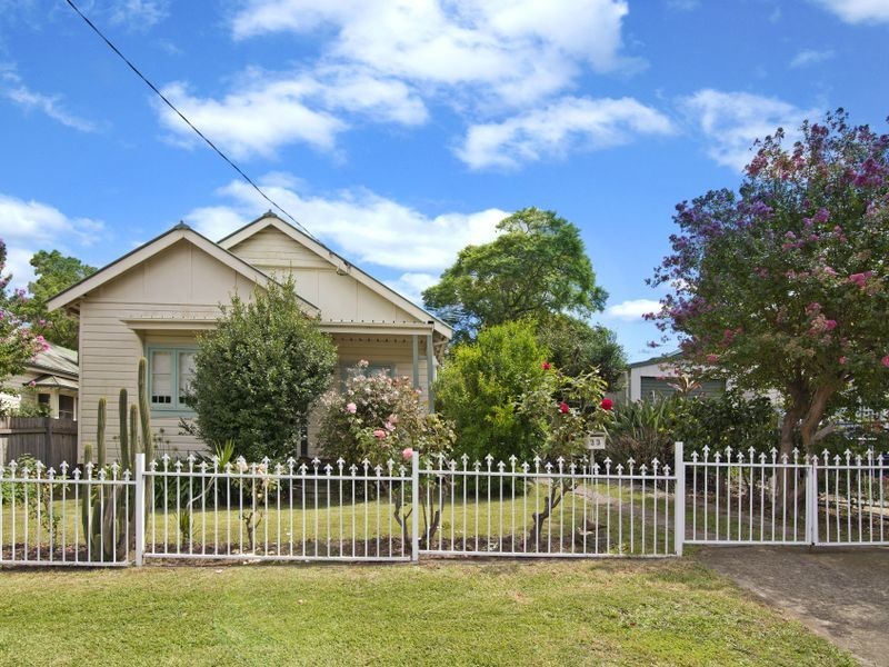 33 Bangor Street, Guildford NSW 2161