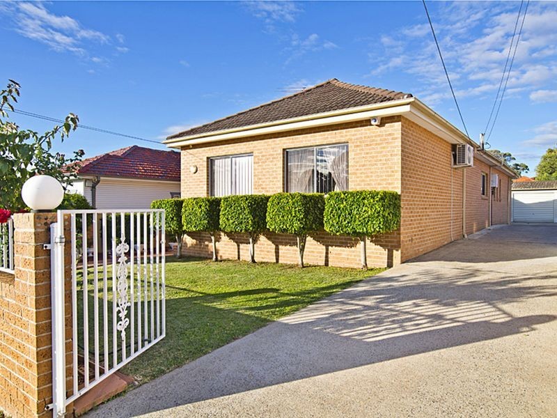 211 Robertson Street, Guildford NSW 2161