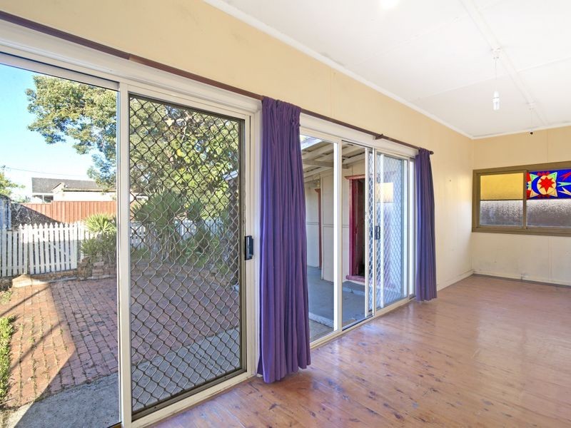 19 Dudley Road, Guildford NSW 2161