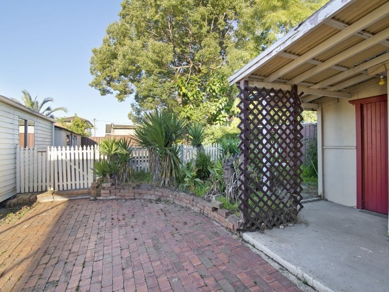 19 Dudley Road, Guildford NSW 2161