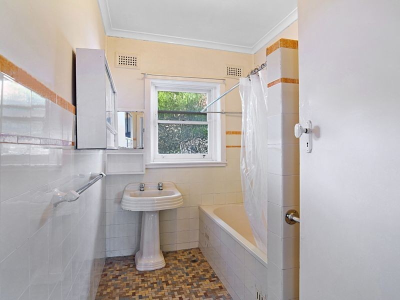 65 Woodbine St, Yagoona NSW 2199