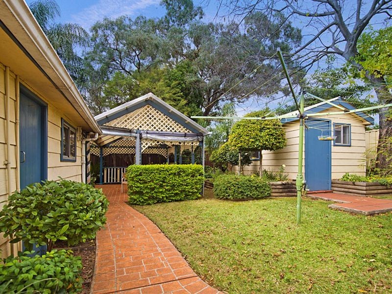 233 Robertson Street, Guildford NSW 2161