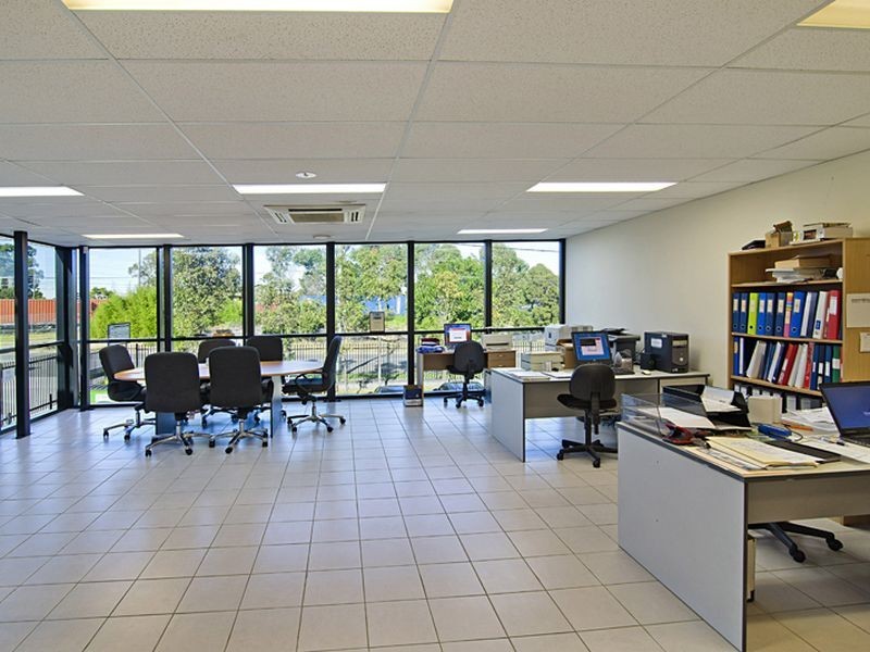 194 Military Road, Guildford NSW 2161