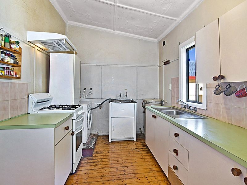 30 Allison Road, Guildford NSW 2161