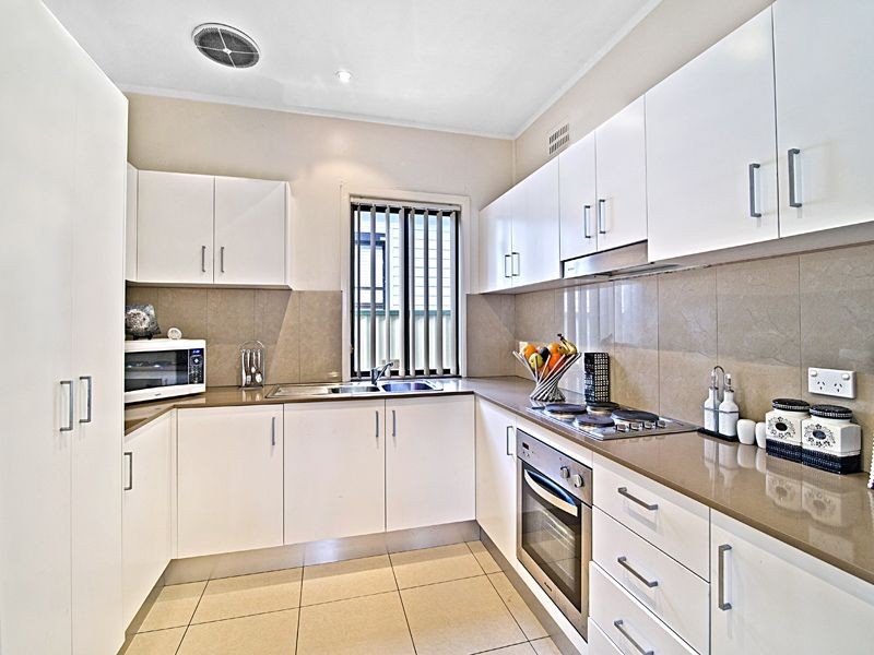 39 Railway Street, Yennora NSW 2161