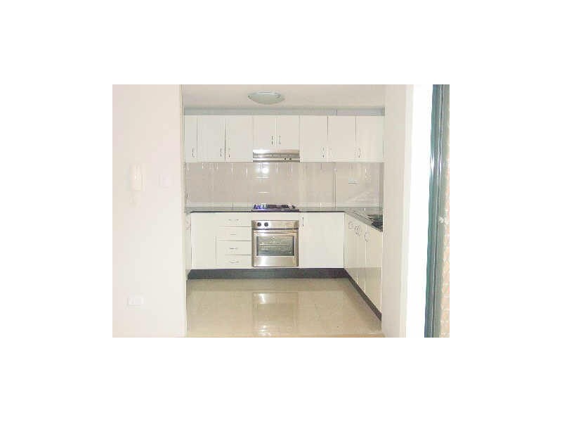 8/58 Lansdowne Street, Merrylands NSW 2160