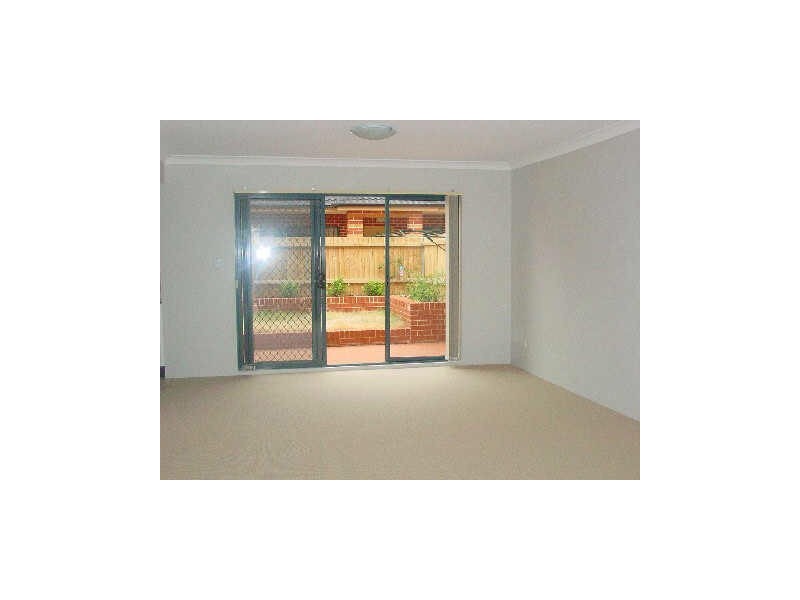 8/58 Lansdowne Street, Merrylands NSW 2160