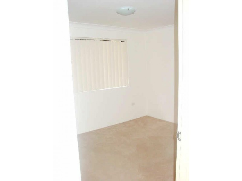 29/2-10 Mulla Rd, Yagoona NSW 2199