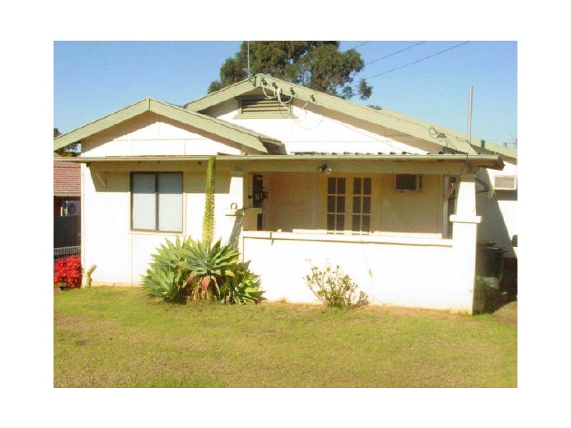 123 The Promenade (N), Guildford NSW 2161