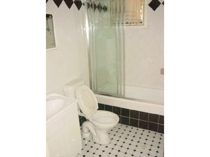 20 Railway St, Guildford NSW 2161