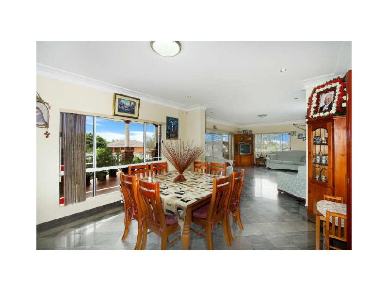 15 Belmont Street, Merrylands NSW 2160