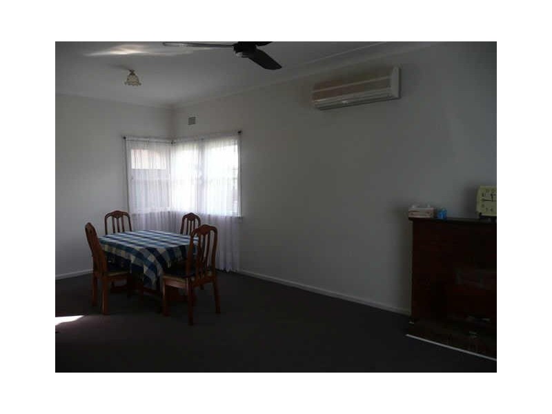 7 Dennistoun Ave, Guildford NSW 2161