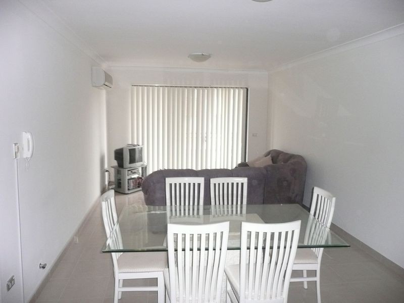 13/10-12 Wingello Street, Guildford NSW 2161