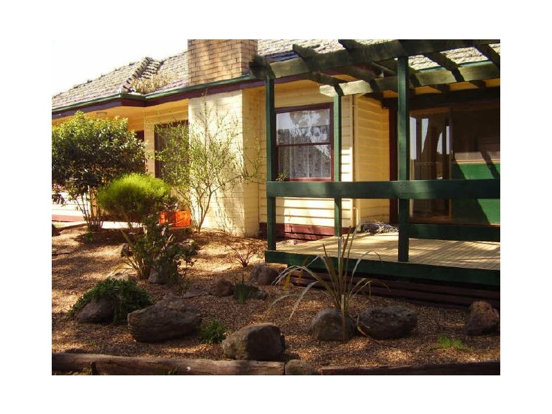 18 Snodgrass Street, Broadford VIC 3658