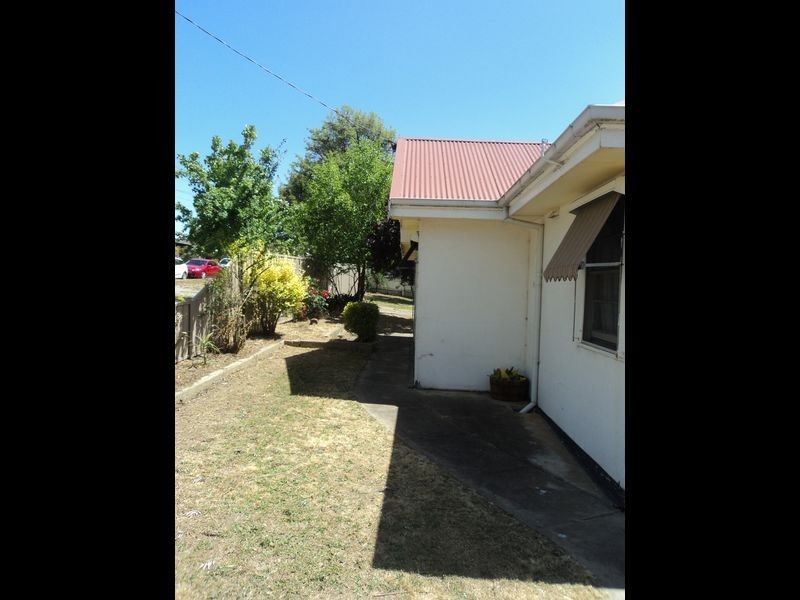 16 Murchison Street, Broadford VIC 3658