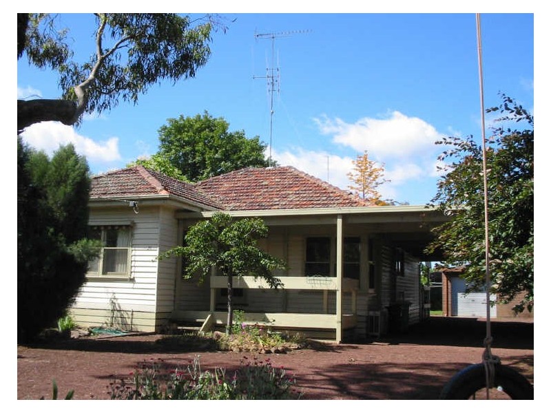 36 Short Street, Broadford VIC 3658