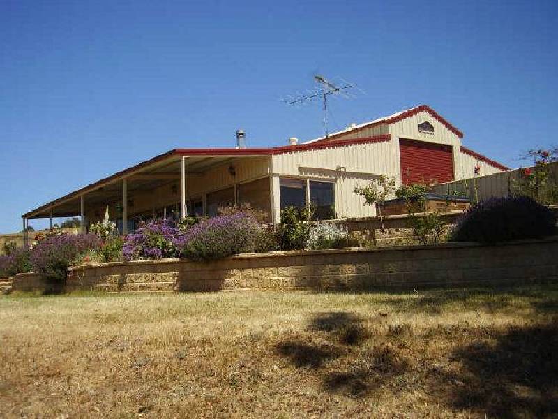 Englishs Road, Broadford VIC 3658