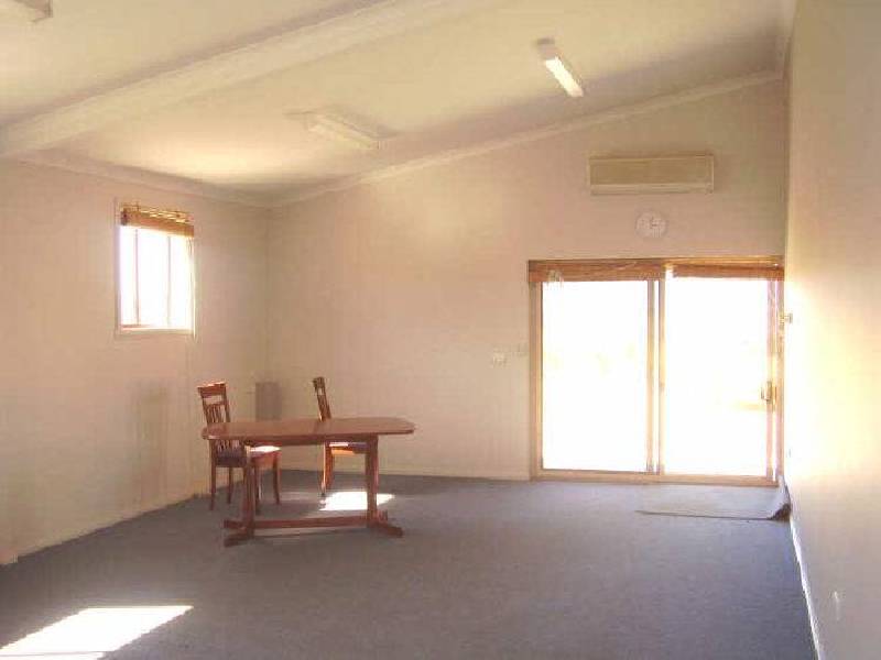 Englishs Road, Broadford VIC 3658