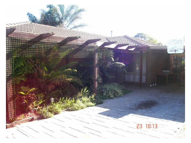 15 Donaldson Drive, Broadford VIC 3658