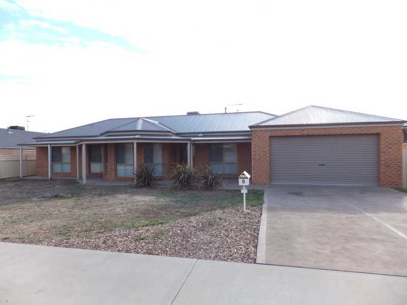 5 Willowmavin Court, Kilmore VIC 3764