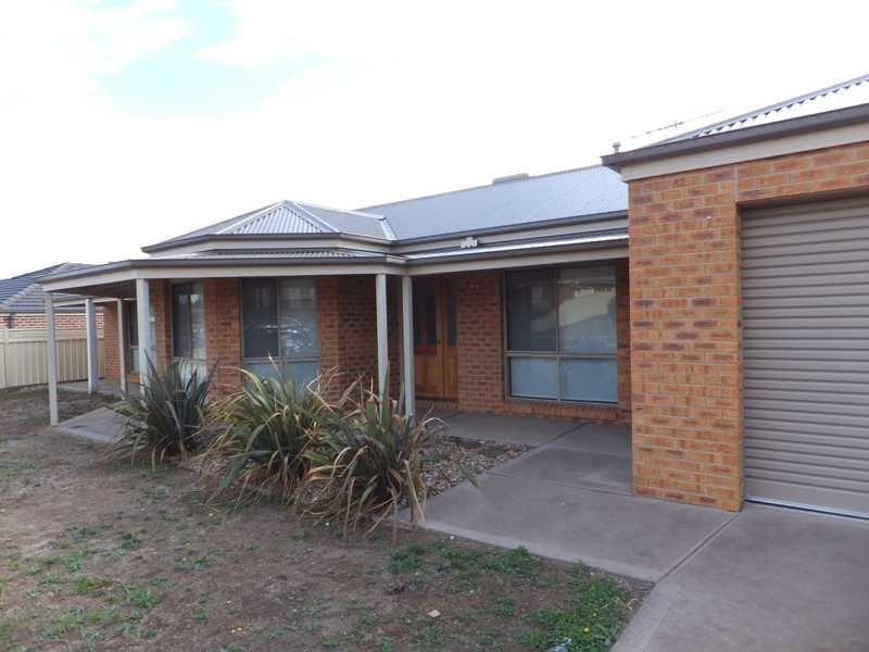 5 Willowmavin Court, Kilmore VIC 3764