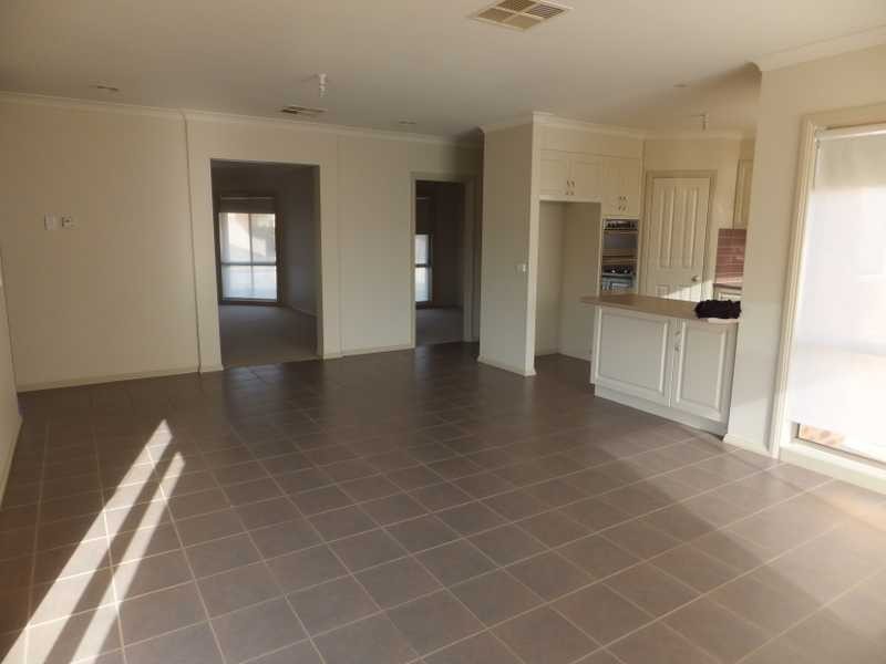 5 Willowmavin Court, Kilmore VIC 3764