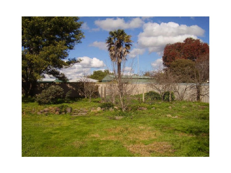 192 High Street, Broadford VIC 3658