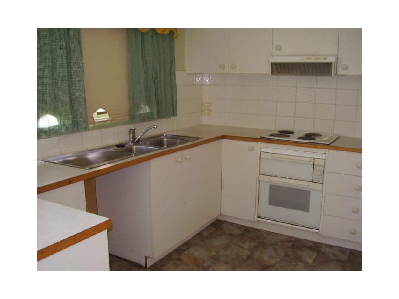 192 High Street, Broadford VIC 3658