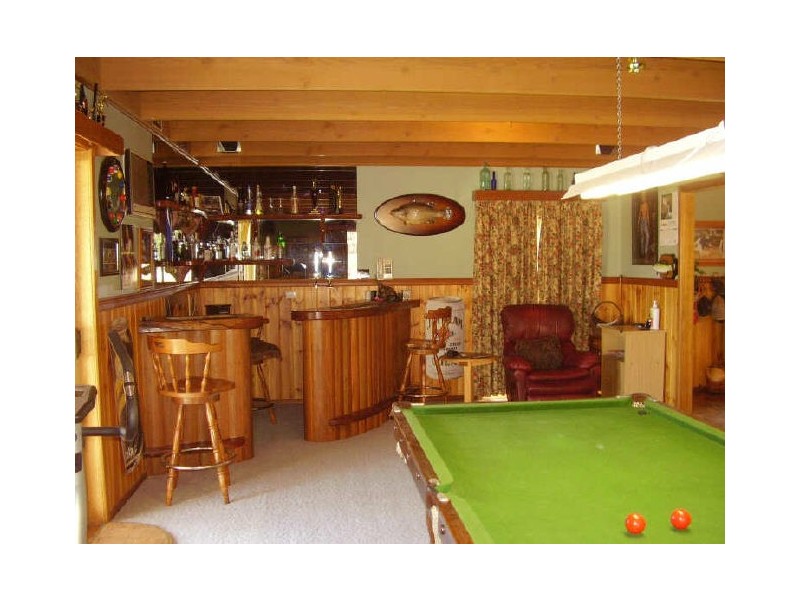 1085 Sugarloaf Ck Rd, Glenaroua VIC 3764