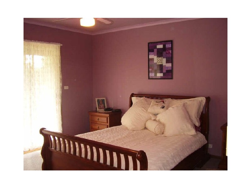 1085 Sugarloaf Ck Rd, Glenaroua VIC 3764