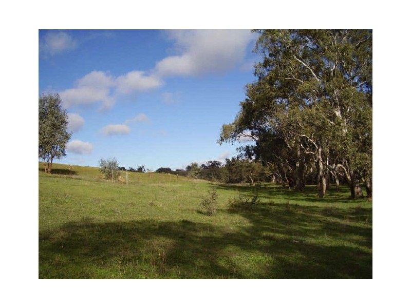 1085 Sugarloaf Ck Rd, Glenaroua VIC 3764
