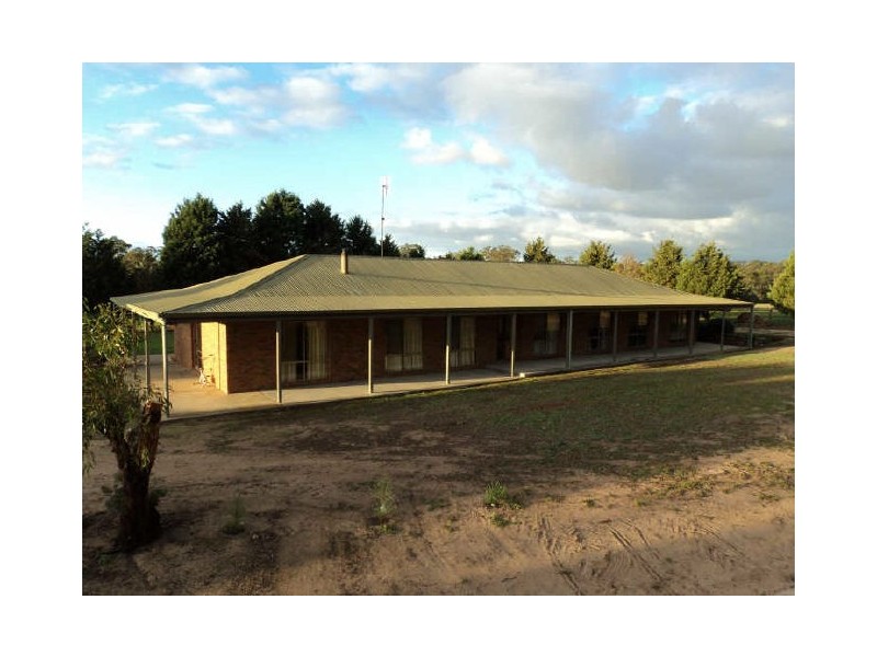 1085 Sugarloaf Ck Rd, Glenaroua VIC 3764