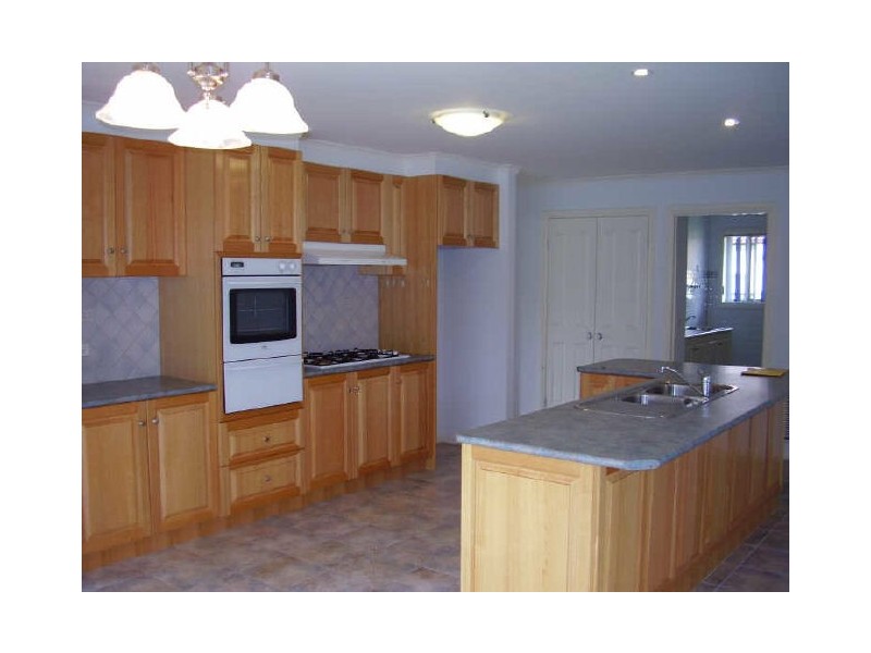 48 Centenary Drive, Kilmore VIC 3764