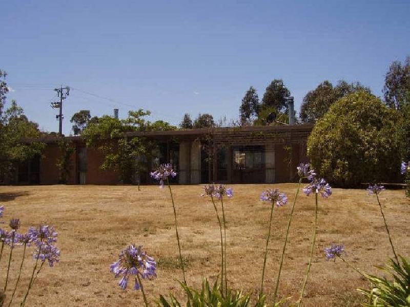 20 McDonalds Road, Broadford VIC 3658