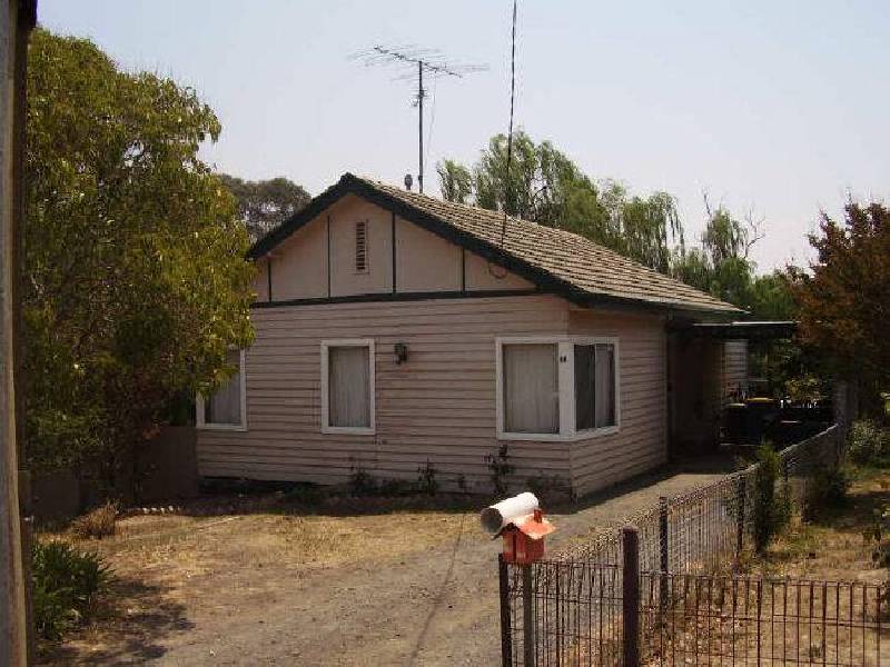 43 Snodgrass Street, Broadford VIC 3658