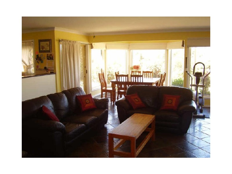 5 Blackwood Court, Broadford VIC 3658