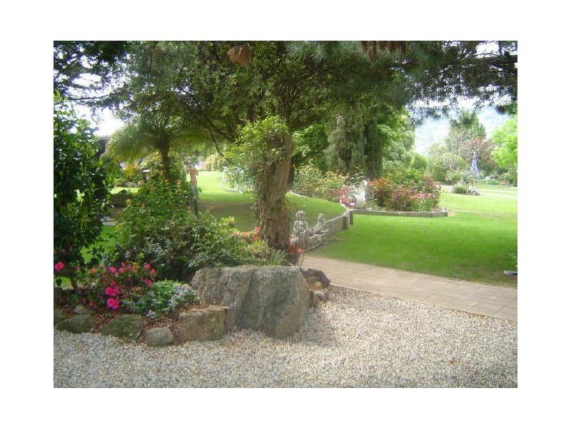 8327 Goulburn Valley Highway, Trawool VIC 3660