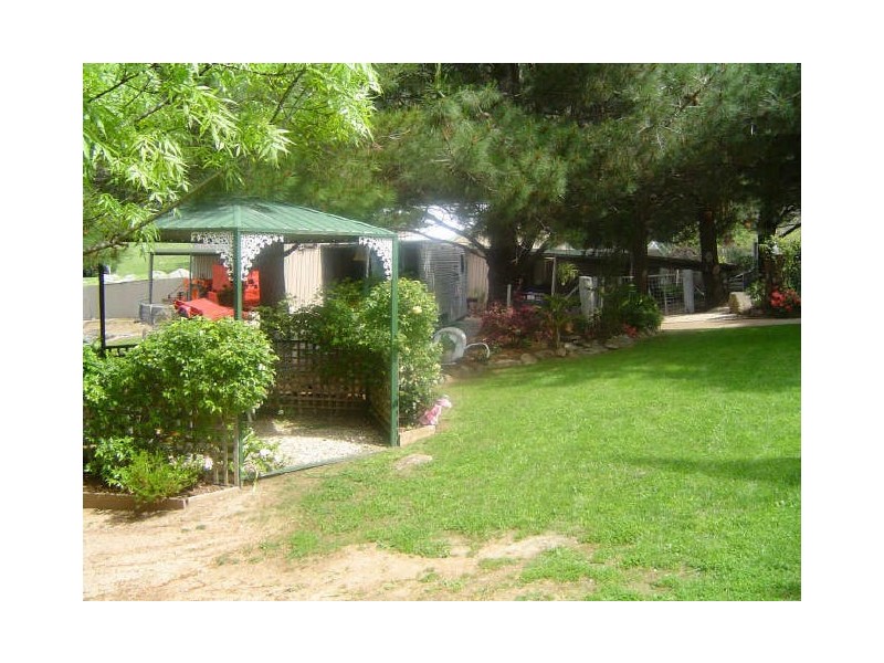 8327 Goulburn Valley Highway, Trawool VIC 3660