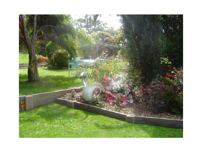 8327 Goulburn Valley Highway, Trawool VIC 3660