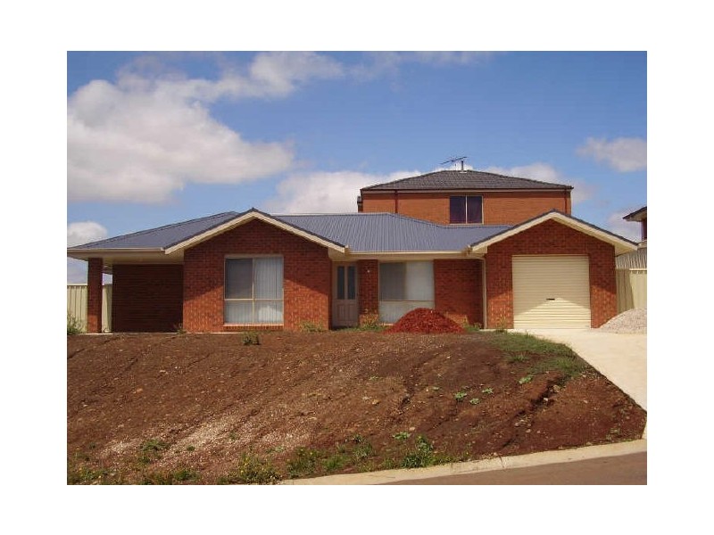 23 Simone Street, Kilmore VIC 3764