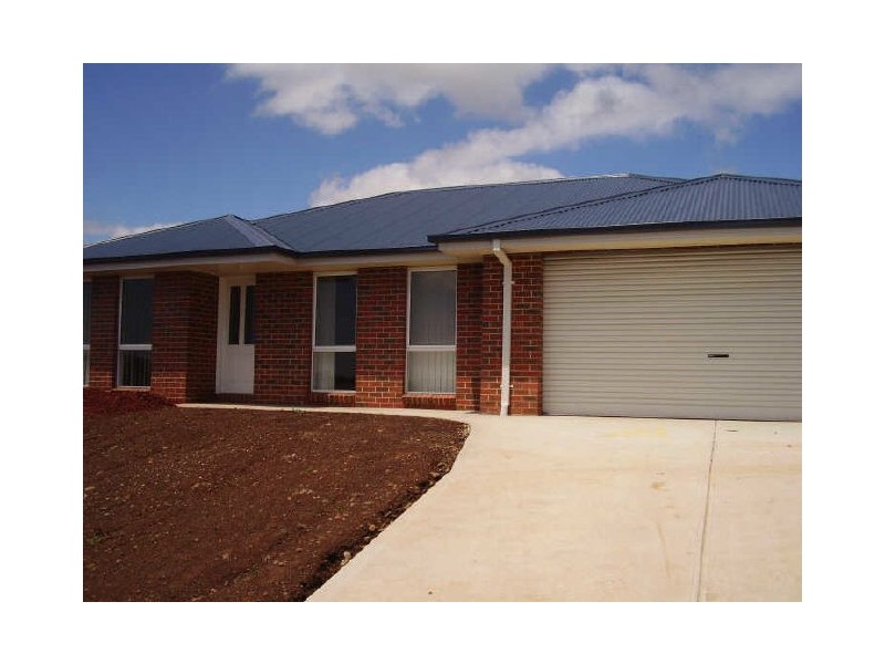 3 Chrystobel Way, Kilmore VIC 3764