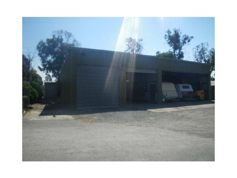 11 Cameron Parade, Broadford VIC 3658